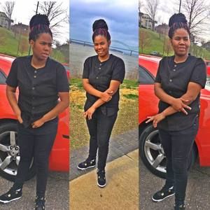 Meet your Posher, Erica